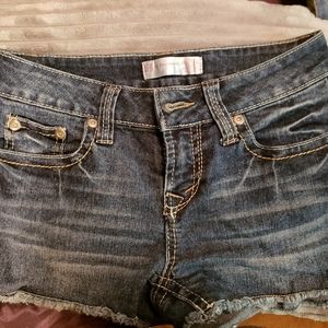 Junior size 3 short Jean shorts